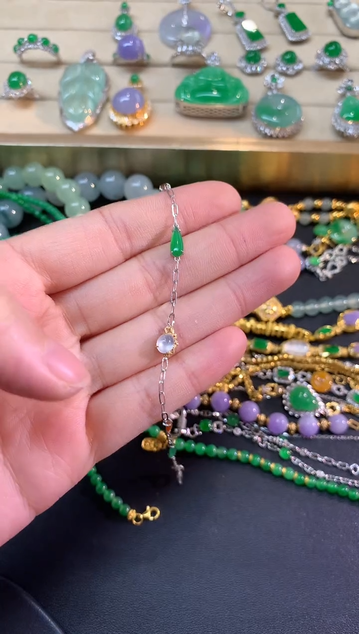 18K金镶嵌手链翡翠手链|4400+220