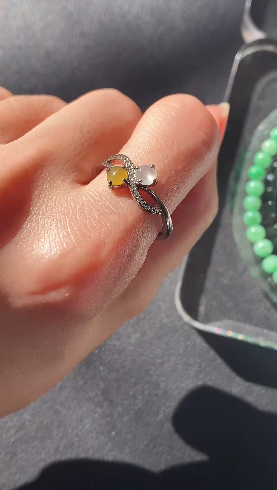 颈饰银S925镶嵌翡翠戒指~