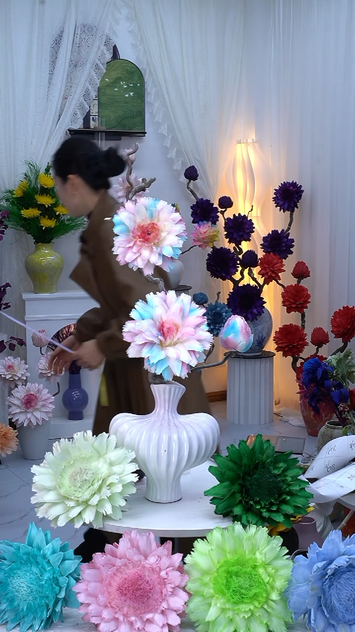 龙枣支洋蓟冰激凌【带花瓶】