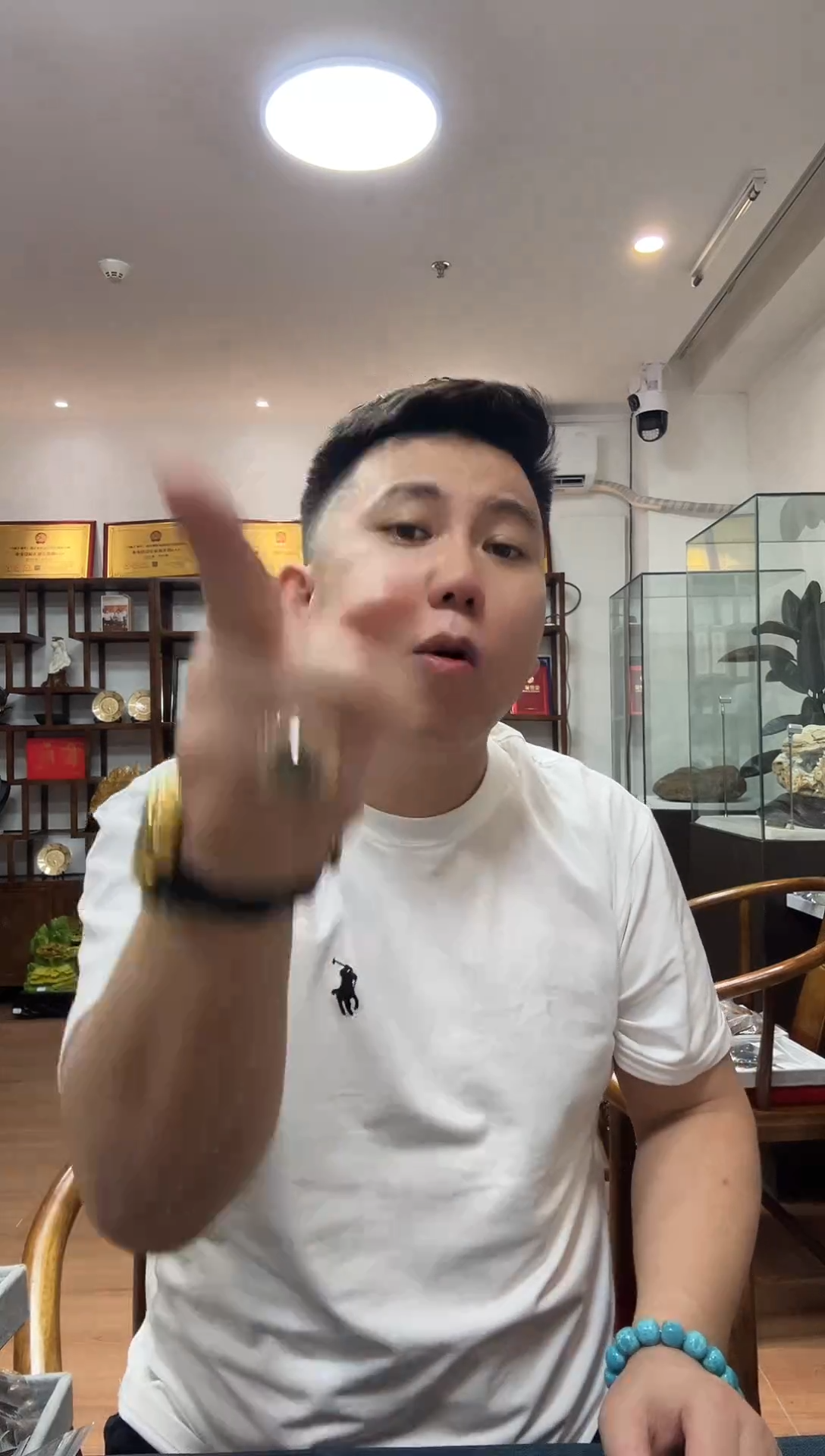 颈饰合金石英质玉财神