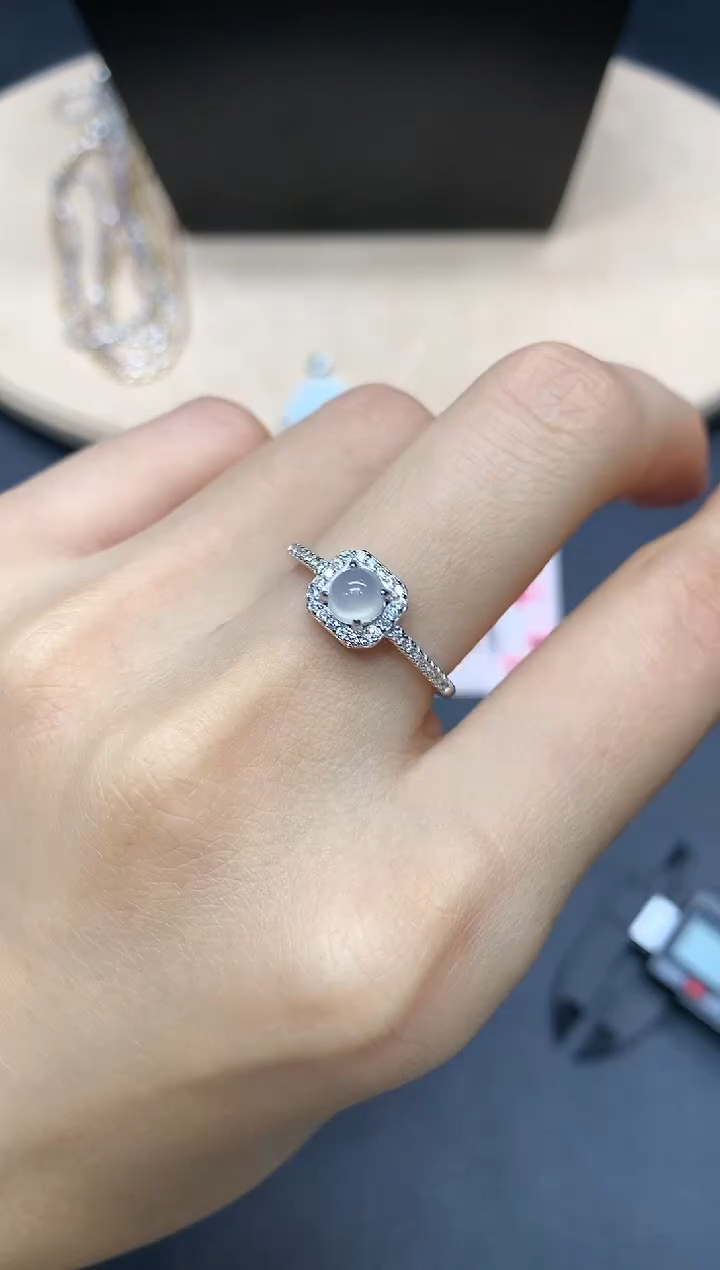 【闪购商品】翡翠戒指银S925镶嵌蛋面【多样性发其一】