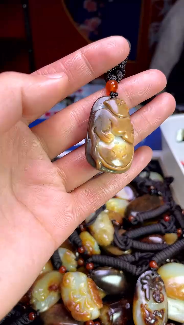 【闪购商品】和田玉颈饰未镶嵌3