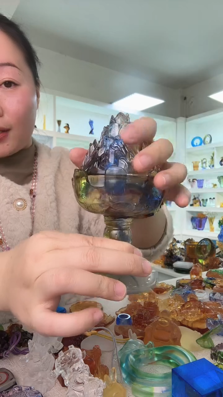 手工艺品琉璃博山炉