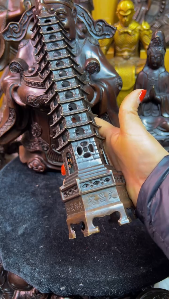 【闪购商品】1案台摆件 物品摆件