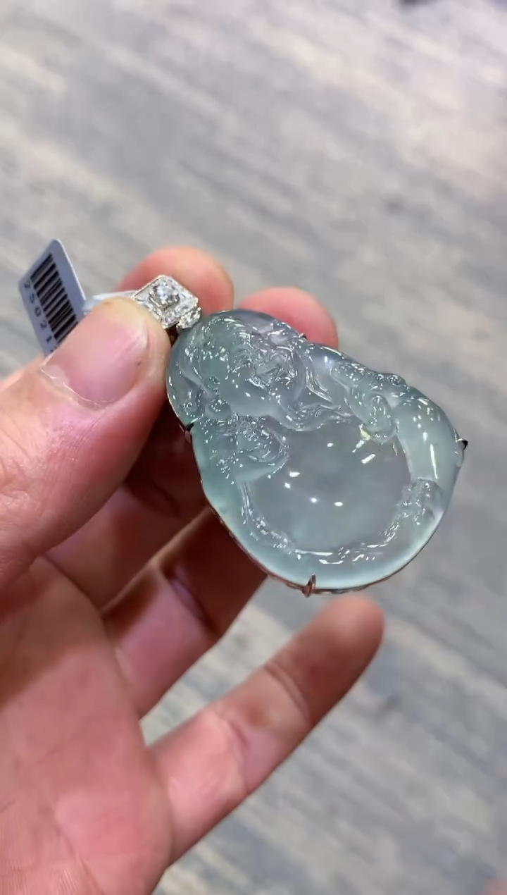 颈饰未镶嵌翡翠天然A货翡翠