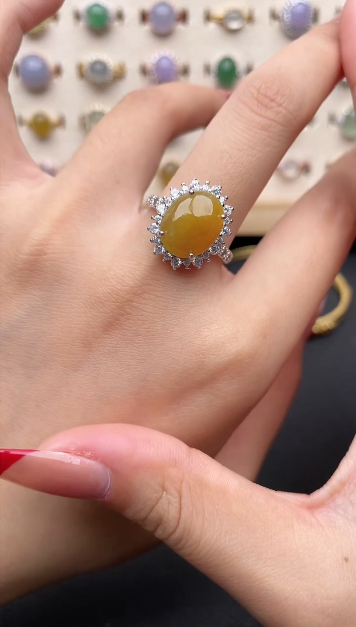 【闪购商品】翡翠戒指银S925镶嵌一物一证一礼盒