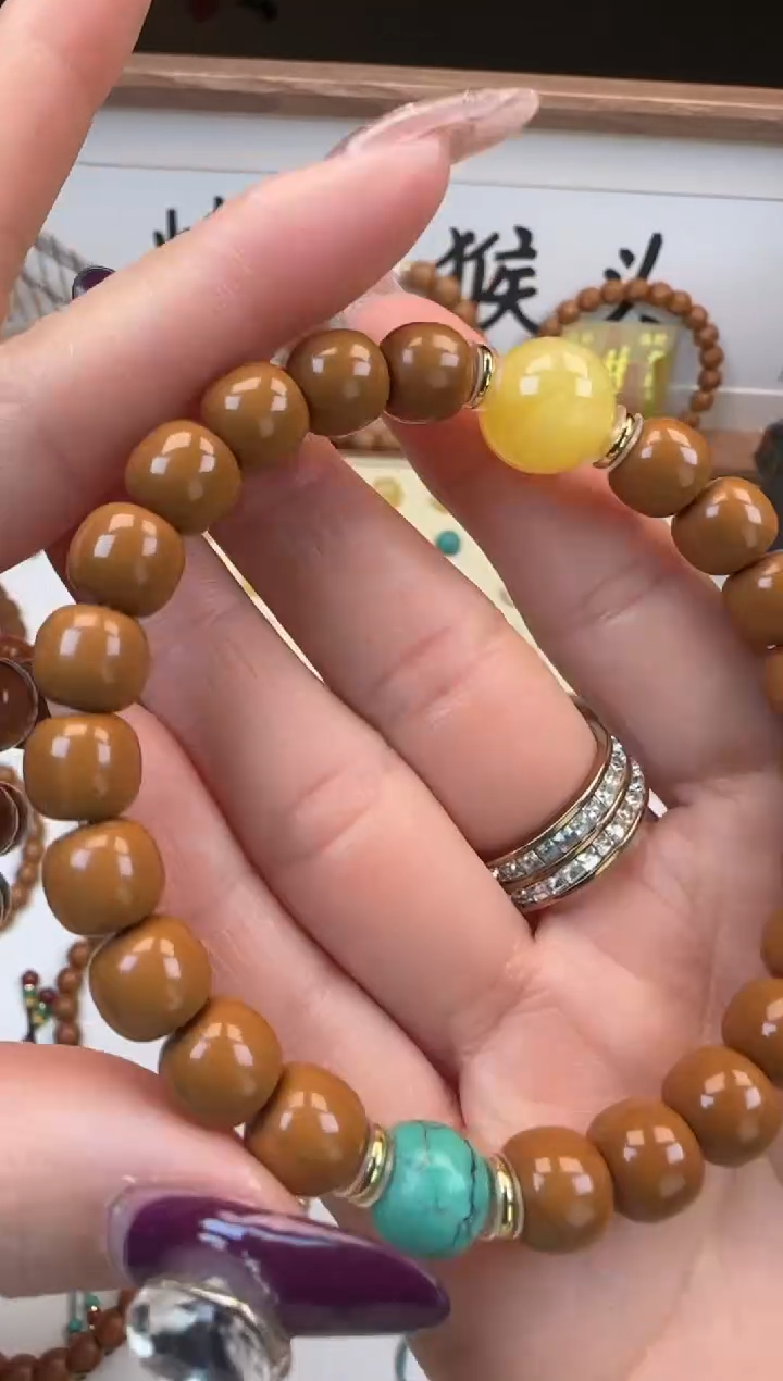 手串桃核@***煌9+老型+配饰