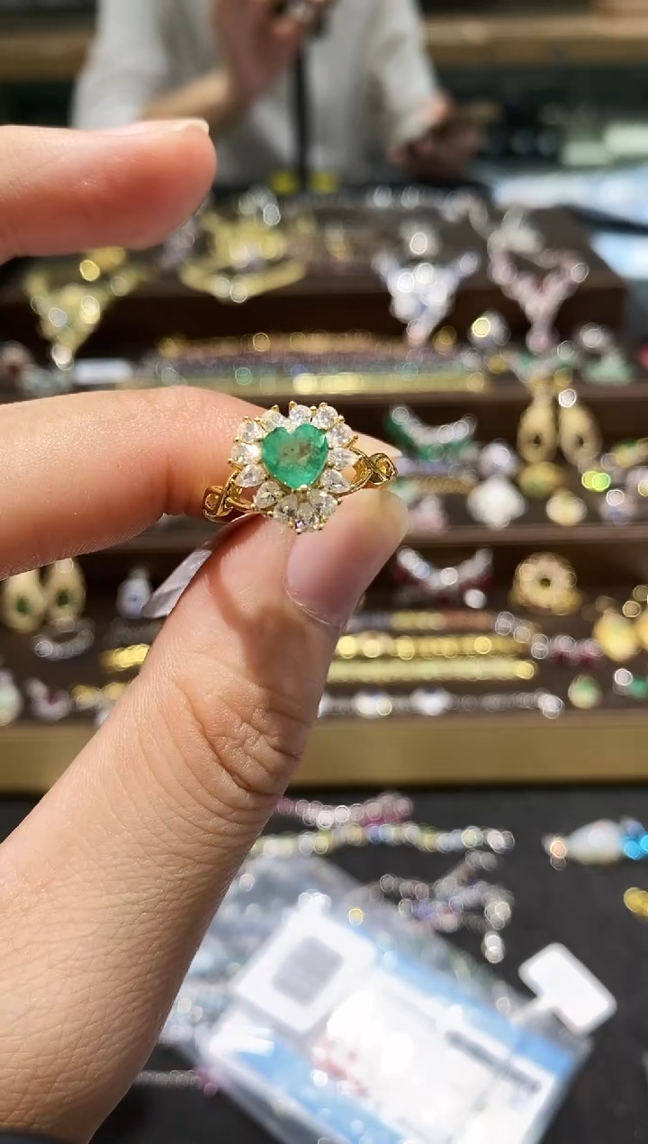 【闪购商品】祖母绿戒指银S925镶嵌戒指