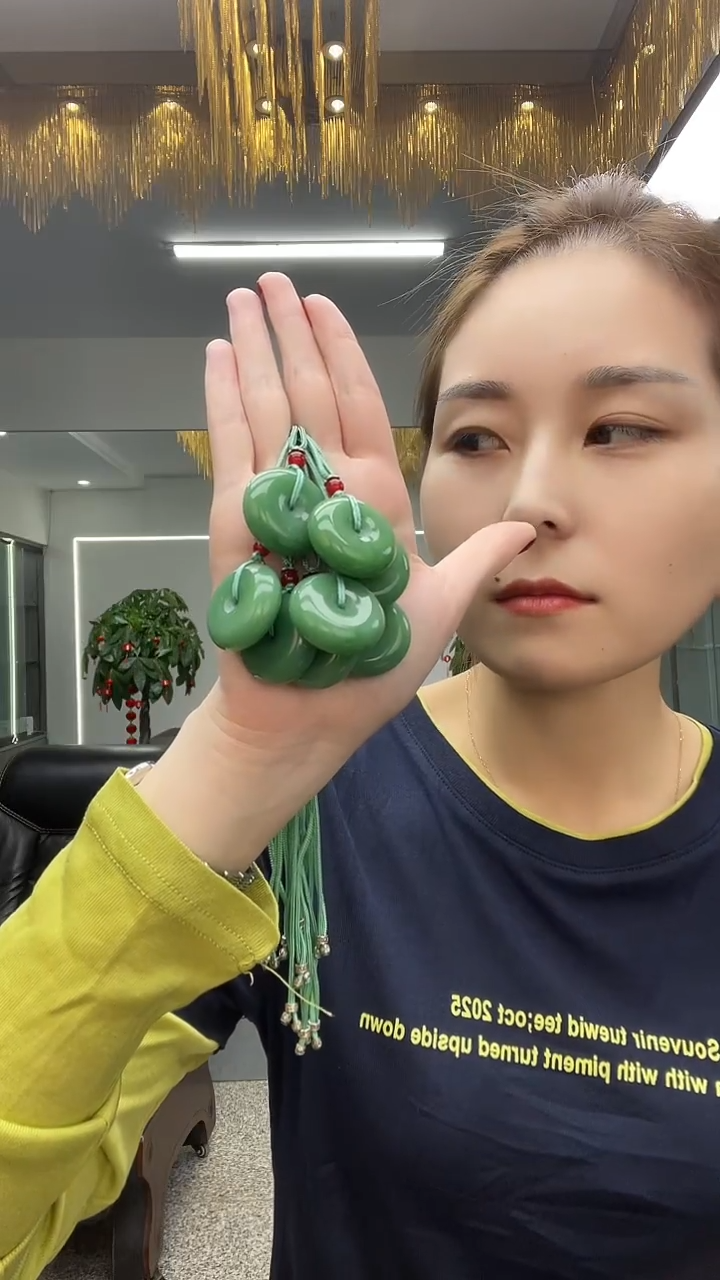 小绿色平安扣多样性发货一件