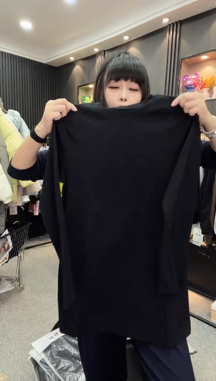 萍姐小衫-----13黑大