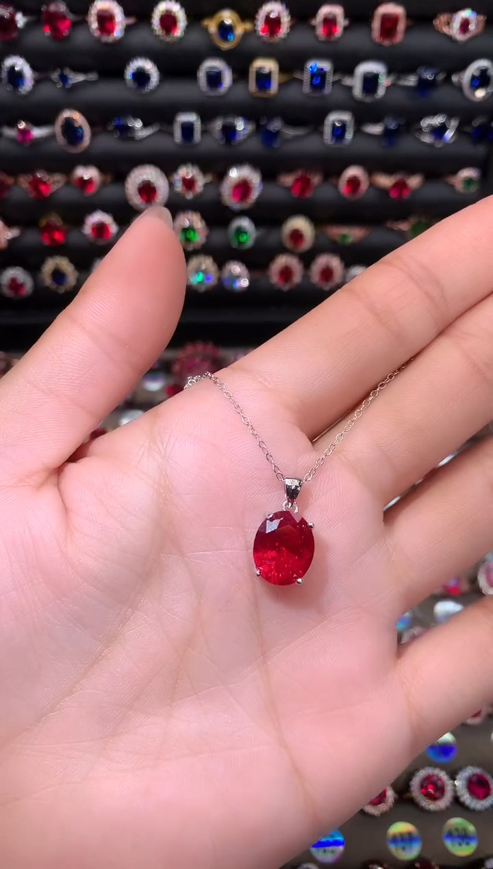 【闪购商品】红宝石吊坠(赠链)银S925镶嵌1012白