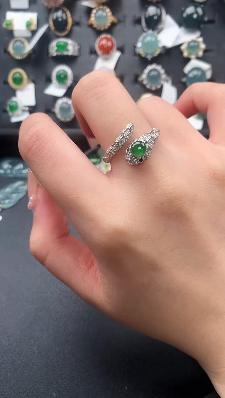 【闪购商品】翡翠戒指银S925镶嵌52141