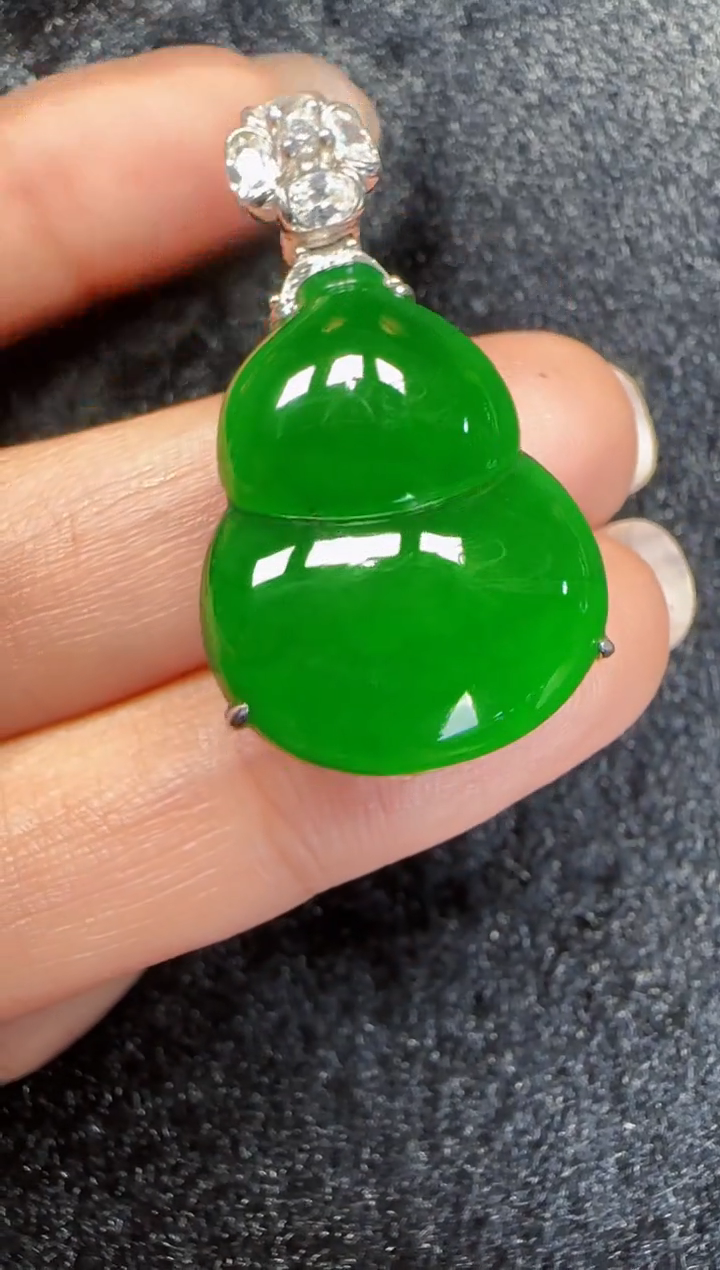 未镶嵌定制翡翠翡翠吊坠111