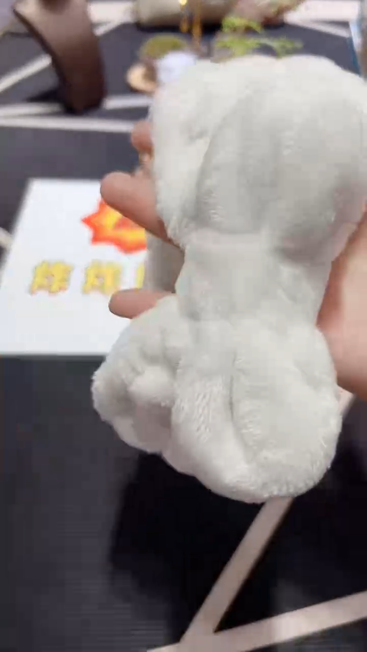 瓷片碗碟好物一件不留@@1