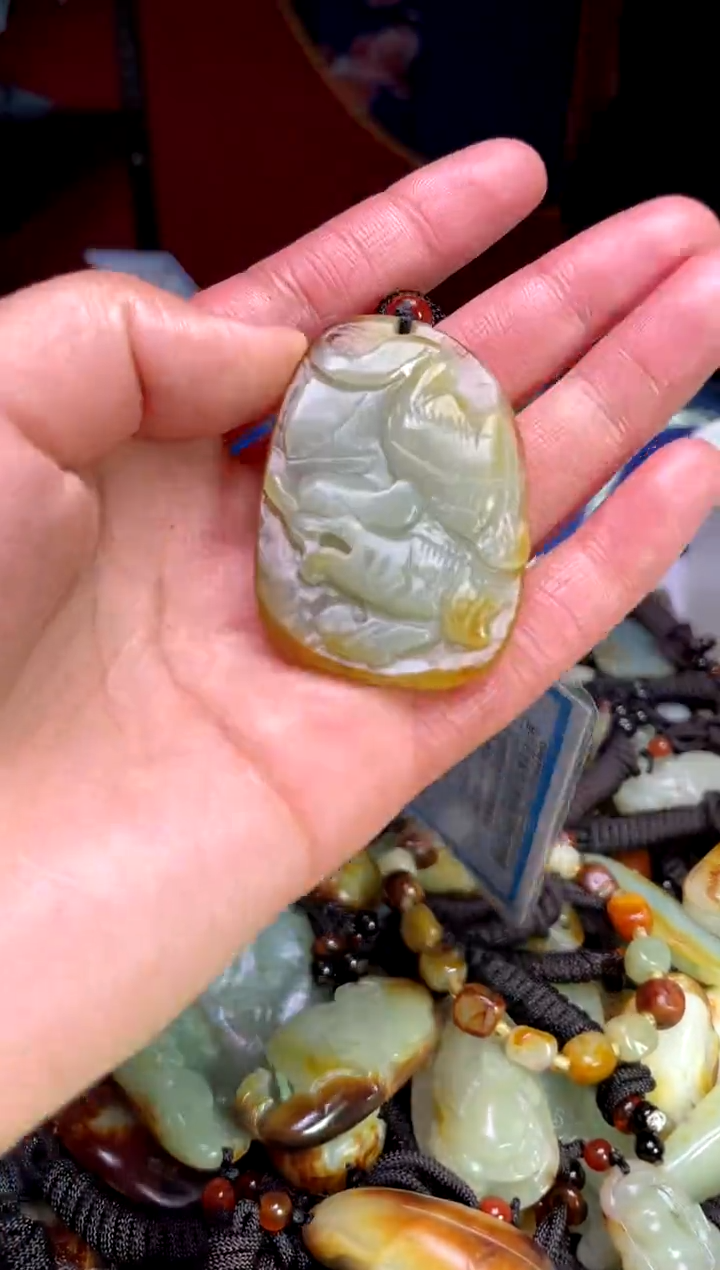 【闪购商品】和田玉颈饰未镶嵌3