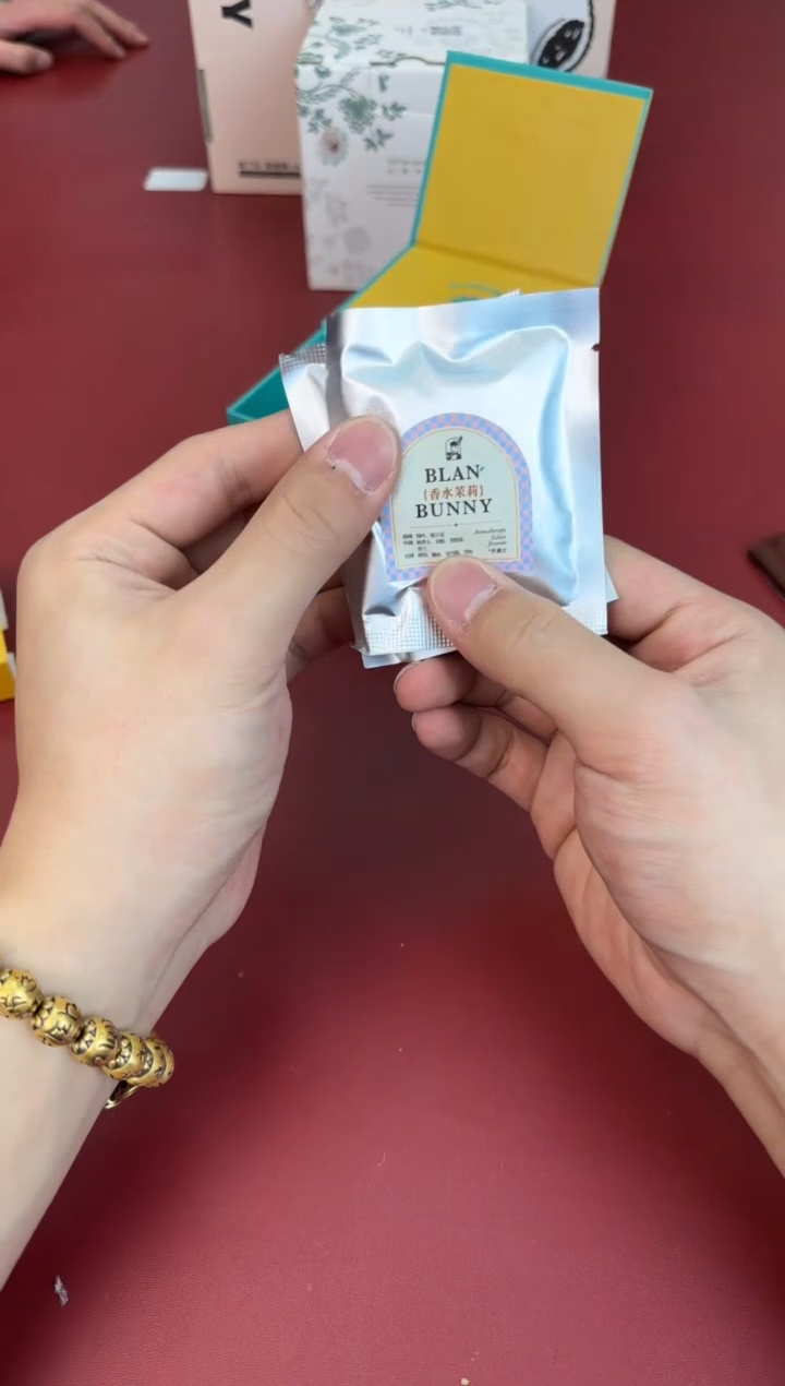 【闪购商品】瓷片新号开播全场漏@@21P62