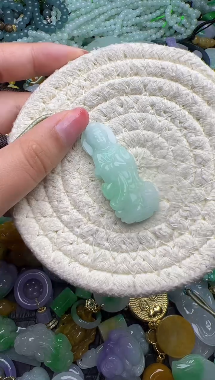 翡翠未镶嵌颈饰天然缅甸翡翠吊坠