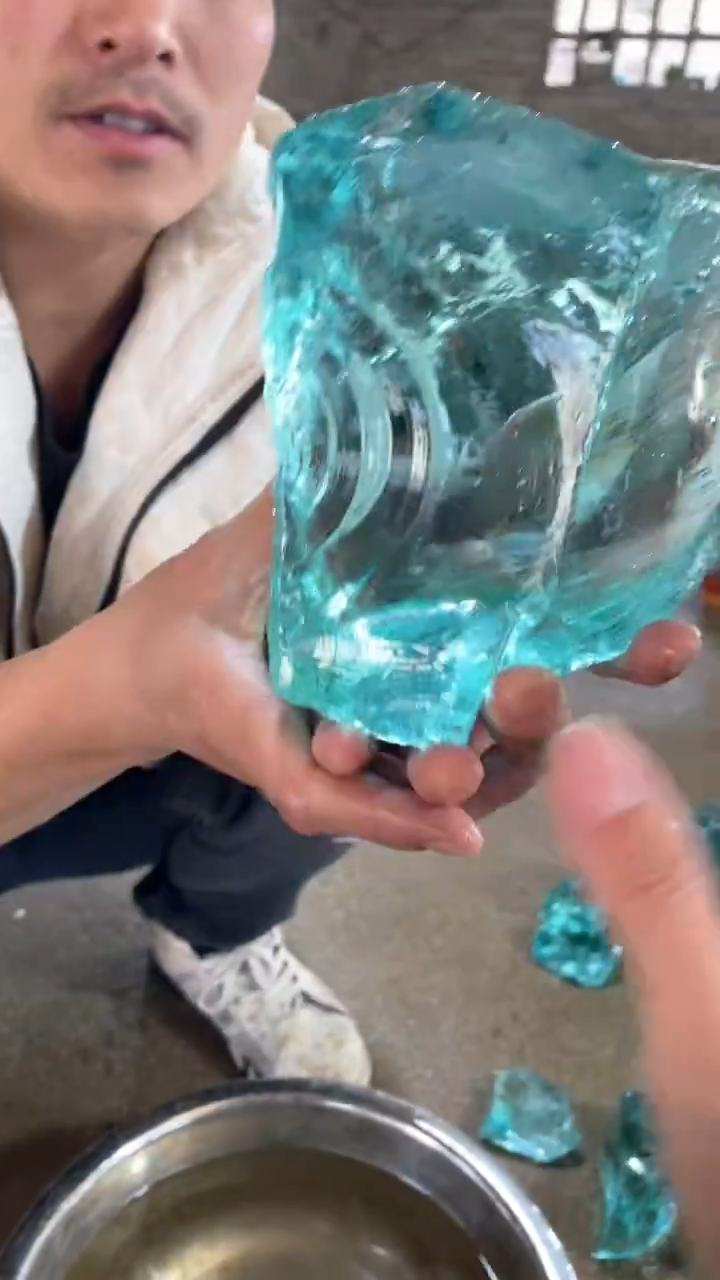 新疆托帕石原石摆件