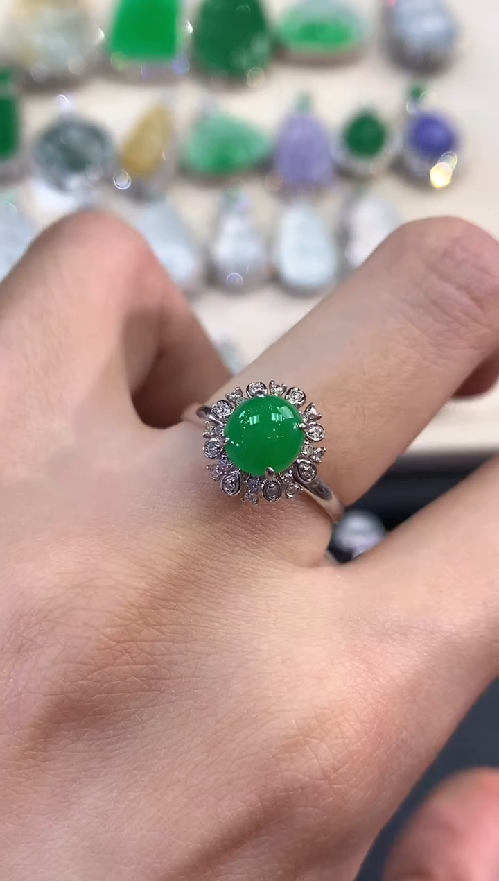 【闪购商品】翡翠戒指18K金镶嵌B76