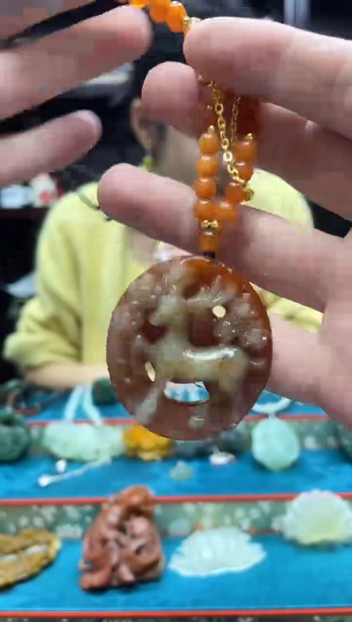 未镶嵌岫玉吊坠·