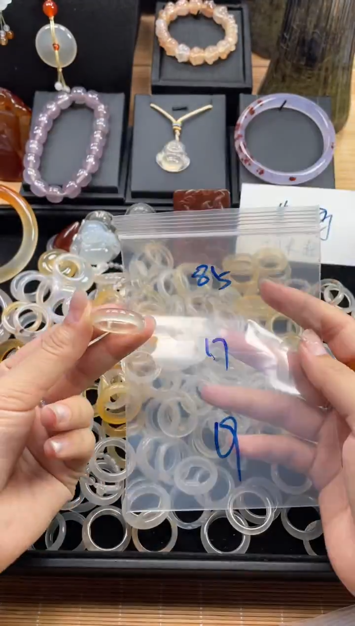 未镶嵌戒指玛瑙/玉髓85