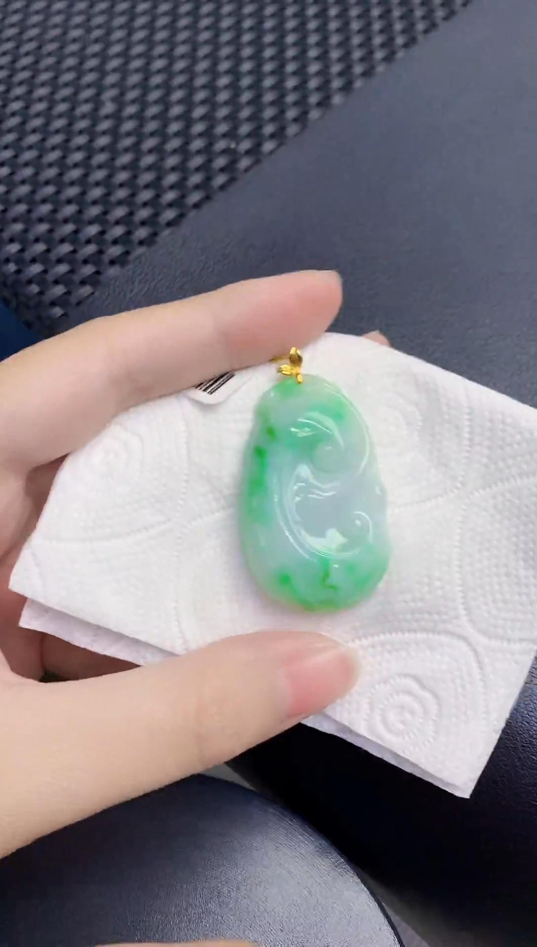 颈饰18K金镶嵌翡翠天然翡翠缅甸A货