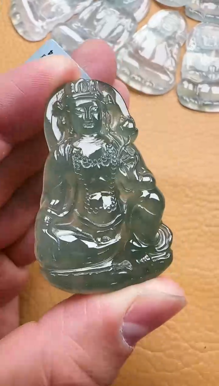 【闪购商品】翡翠颈饰未镶嵌缅甸天然翡翠