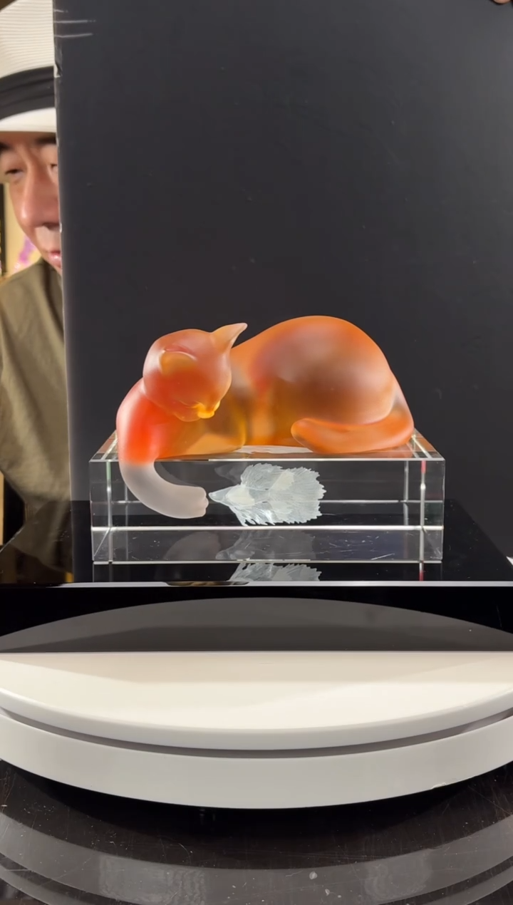 摆件0601062-1琥珀金捞鱼的猫+透明底座