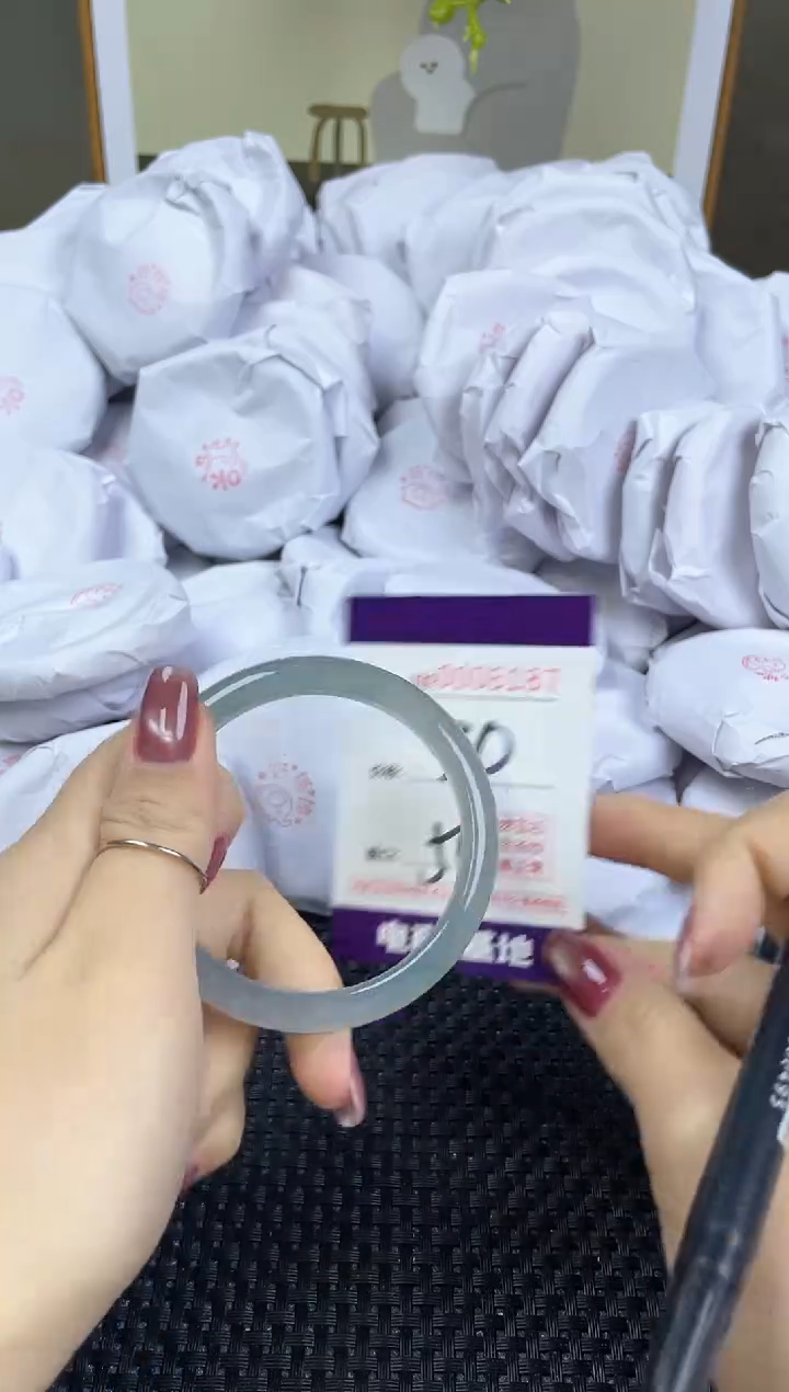 【闪购商品】玛瑙/玉髓手镯未镶嵌6187