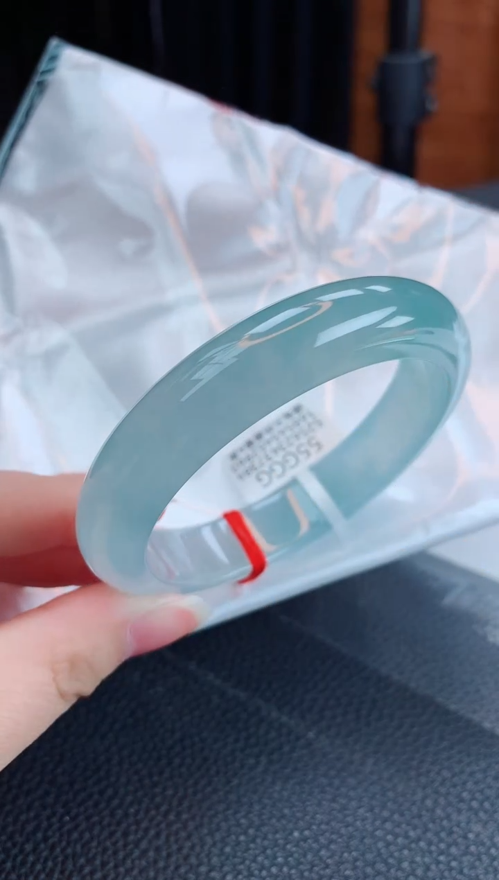 【闪购商品】翡翠手镯未镶嵌缅甸天然翡翠A货手镯
