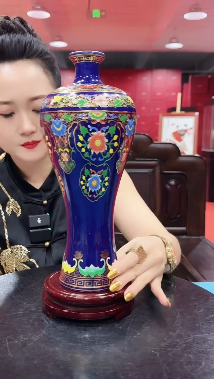 陶瓷季蓝五福美人瓶2个装+底座