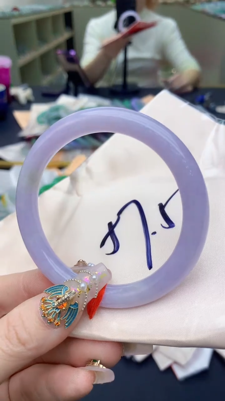 【闪购商品】翡翠手镯未镶嵌0599052731