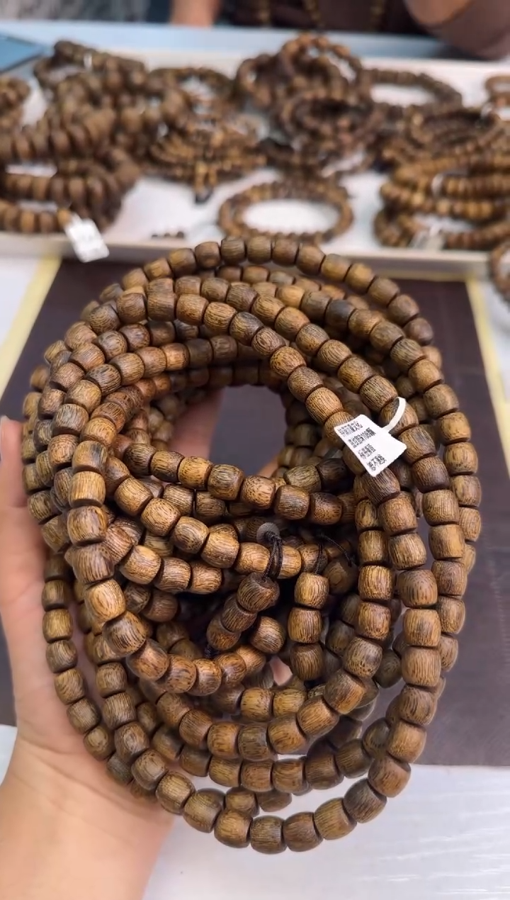 【闪购商品】沉香手串沉水浮绿棋西瓜叶直纹鼓珠35g多样性发1