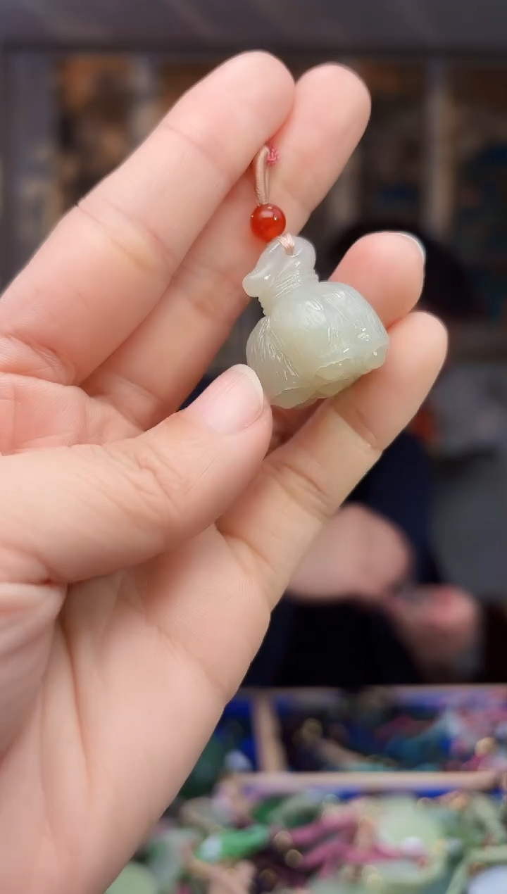 【闪购商品】和田玉颈饰未镶嵌拍一发一