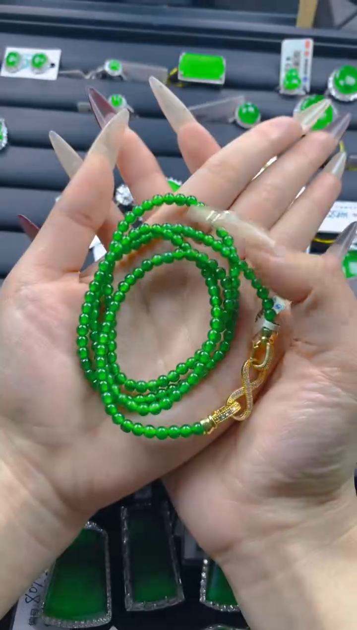【闪购商品】翡翠手链未镶嵌11111111
