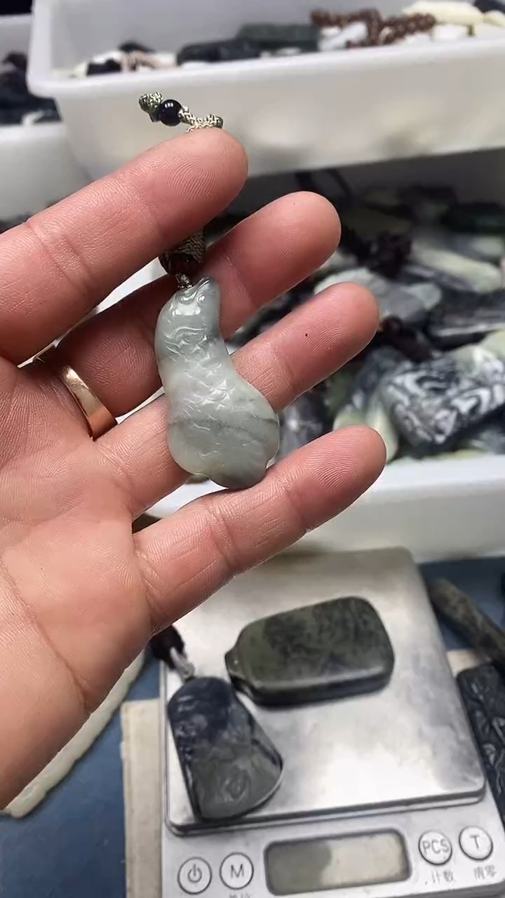 吊坠(不含链)未镶嵌和田玉1