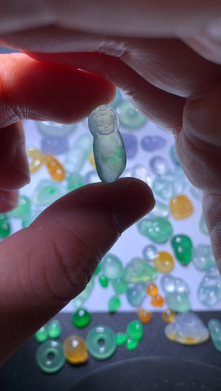 【闪购商品】翡翠颈饰未镶嵌宝宝观音