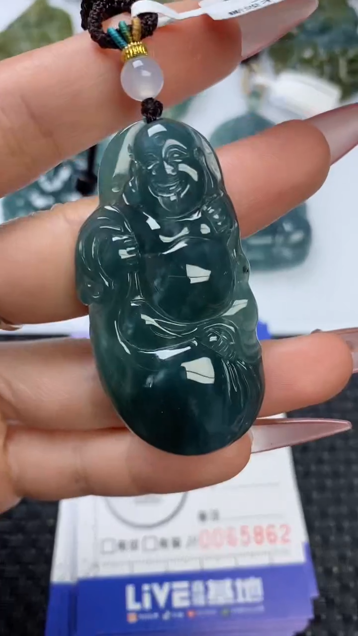 【闪购商品】翡翠颈饰未镶嵌11111111111111111