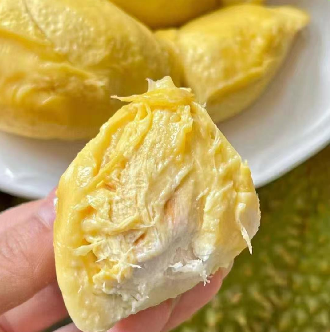 泰国甲仑鲜榴莲一个净重2.5-7斤（甲仑榴莲是大核介意勿拍）