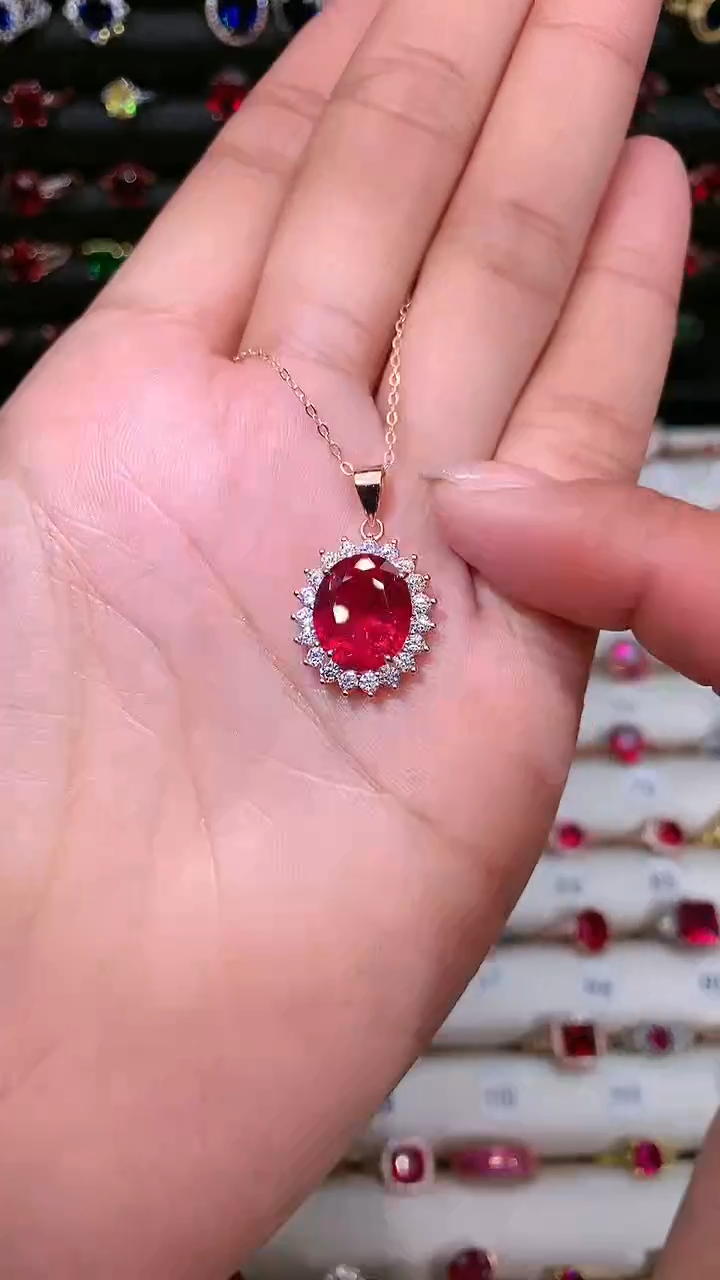 【闪购商品】红宝石吊坠(赠链)银S925镶嵌1012