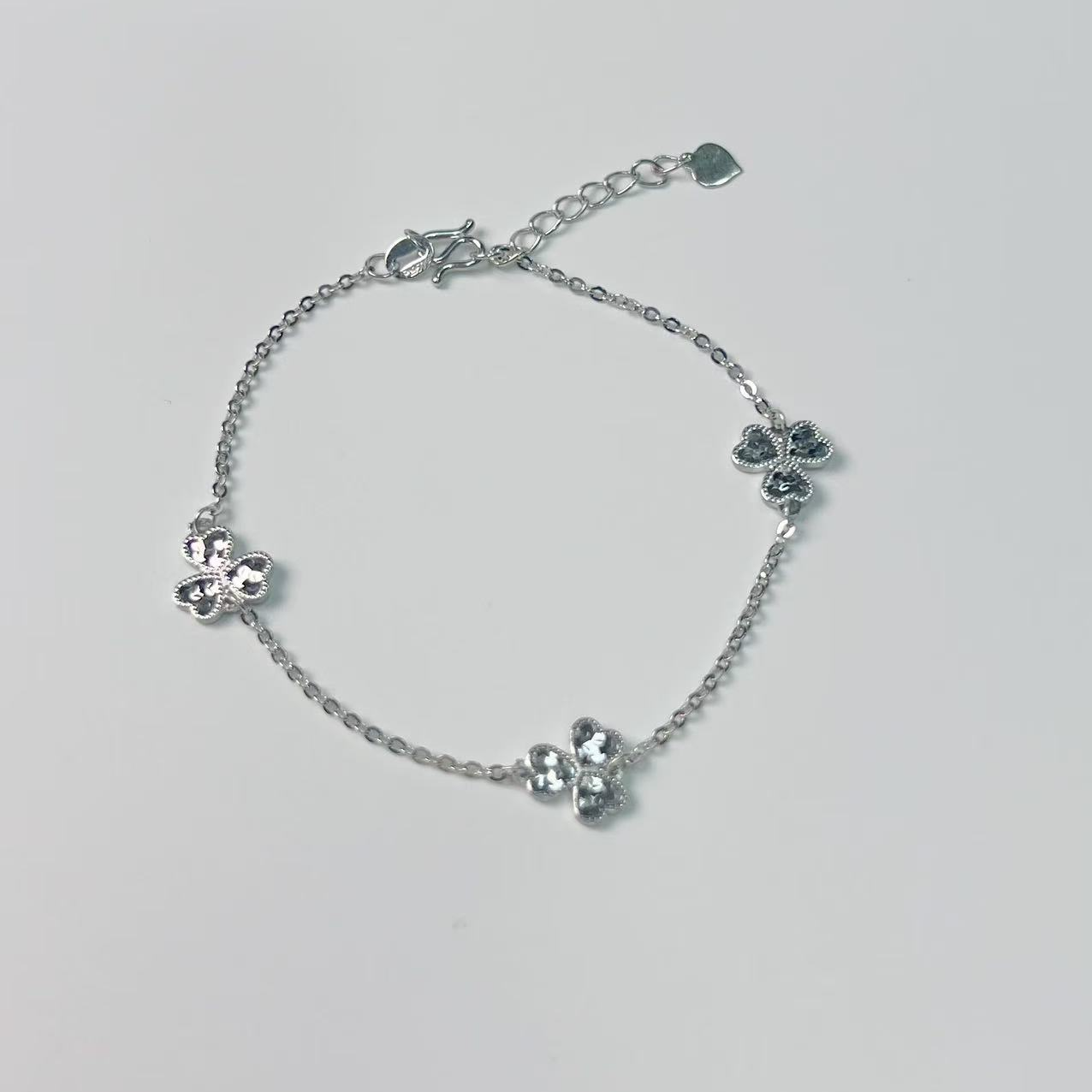 铂金PT950三花三叶草手链 时尚 精致 (不支持七天无理由退换)