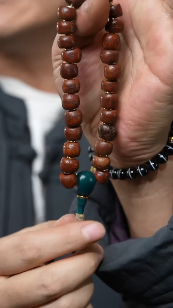 【闪购商品】老凤眼（多样性发货，发其一）