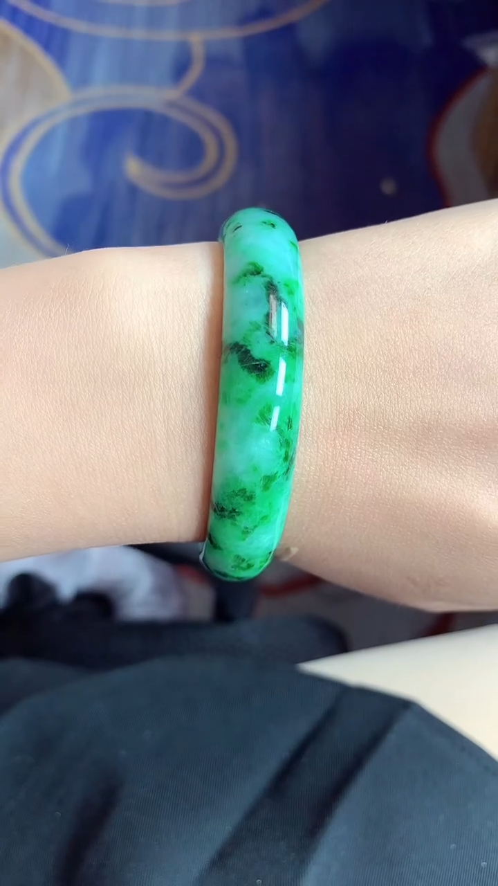 【闪购商品】翡翠手镯未镶嵌 手镯