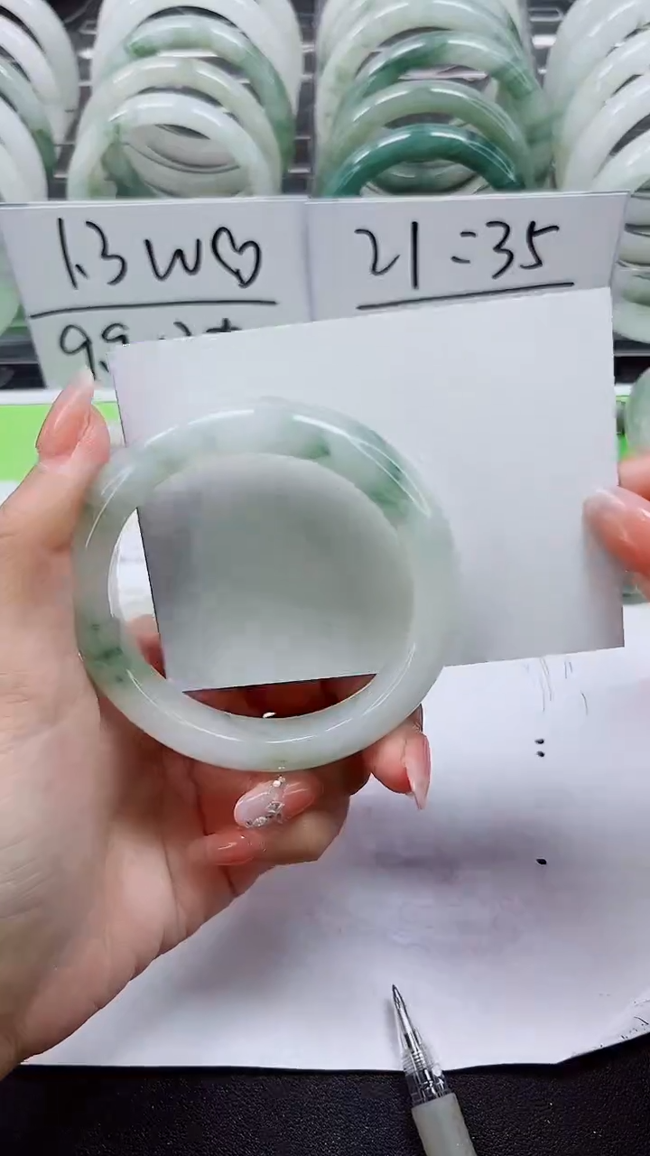 【闪购商品】石英质玉手镯未镶嵌A54-56/57