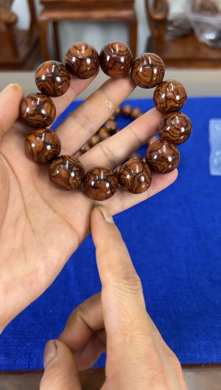 手串/手链黄花梨/降香黄檀2.0叉纹对眼手串