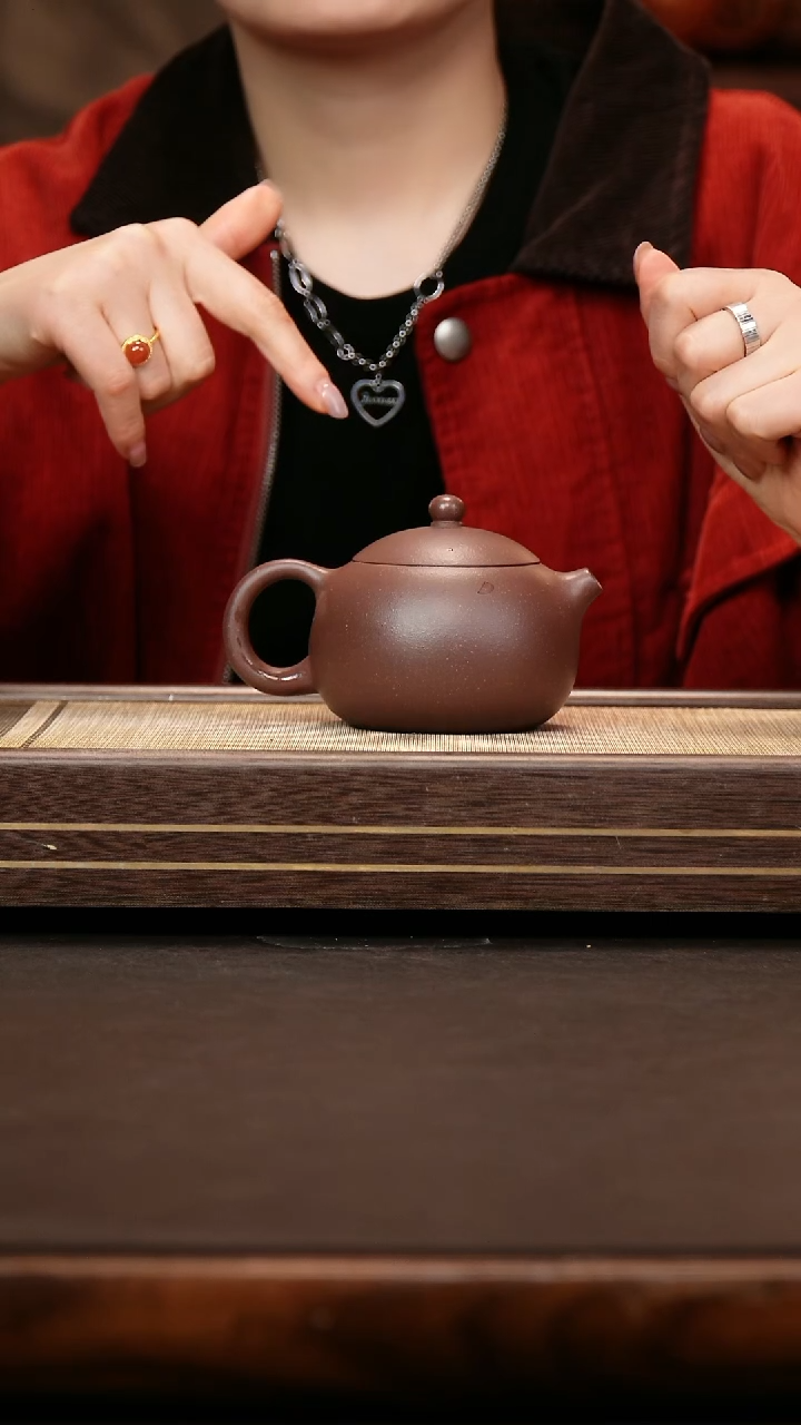 茶壶紫砂91底槽清 西施220cc 刻绘