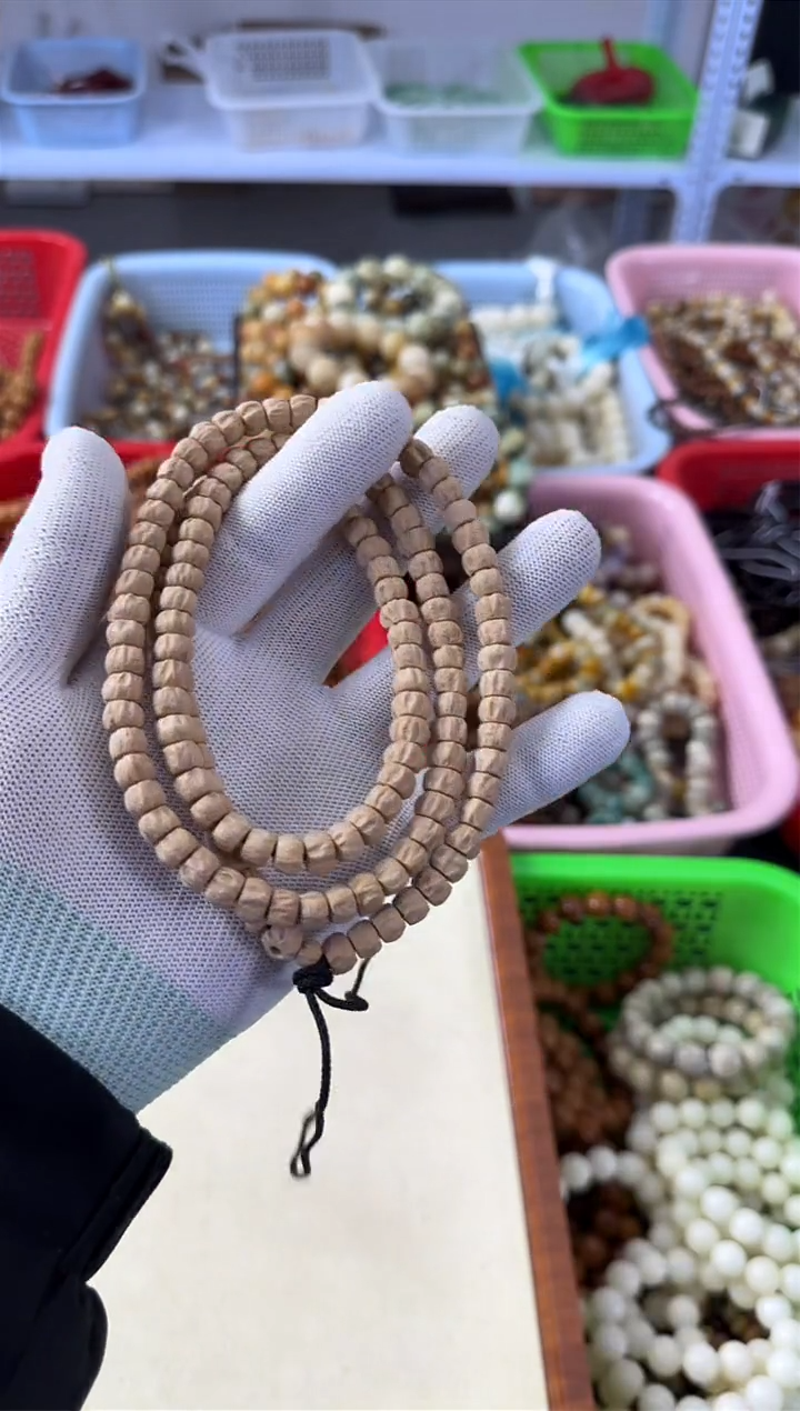 【闪购商品】白玉菩提手串8*百香籽长串链