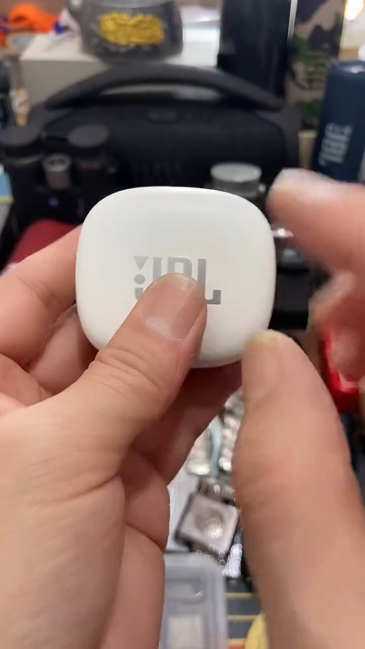 瓷片闪购商品 如图所示