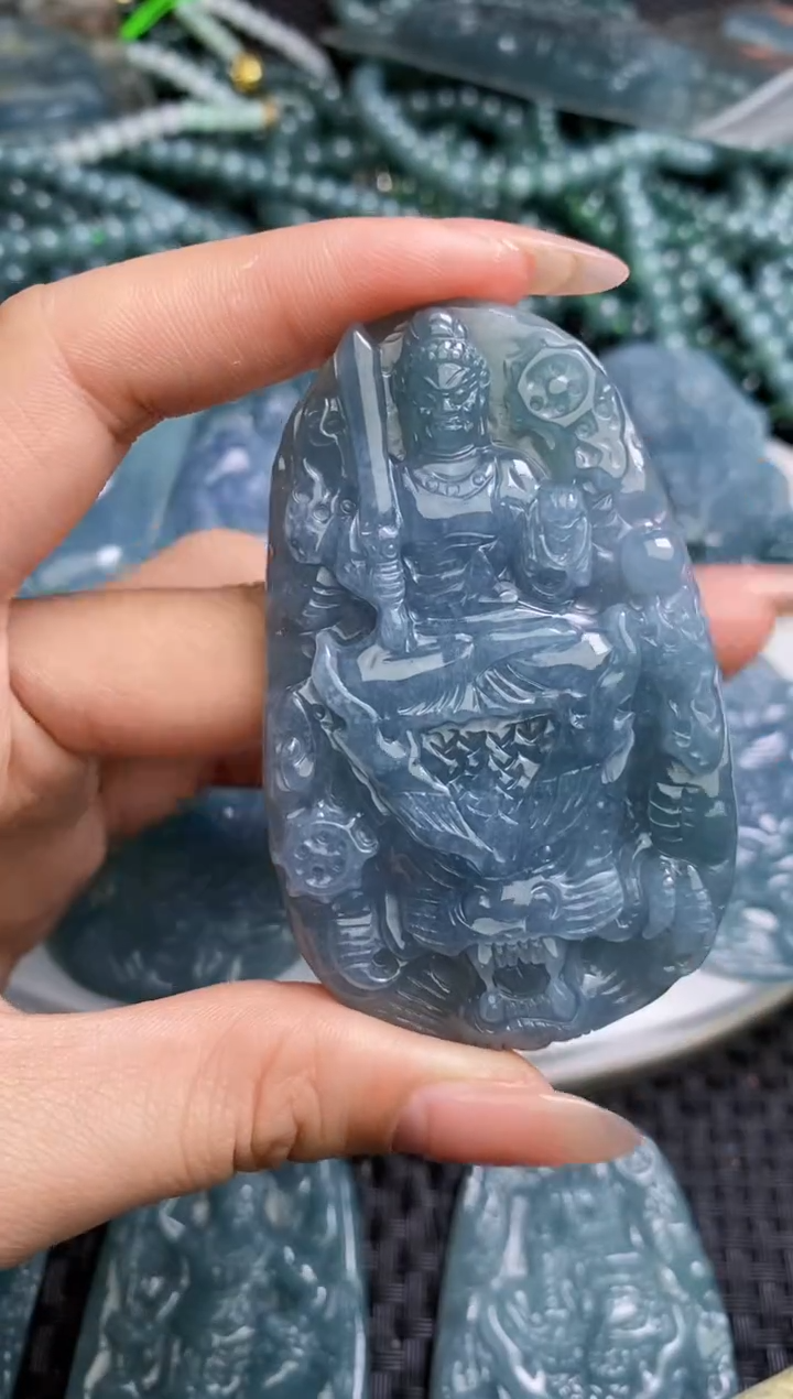 【闪购商品】翡翠颈饰未镶嵌