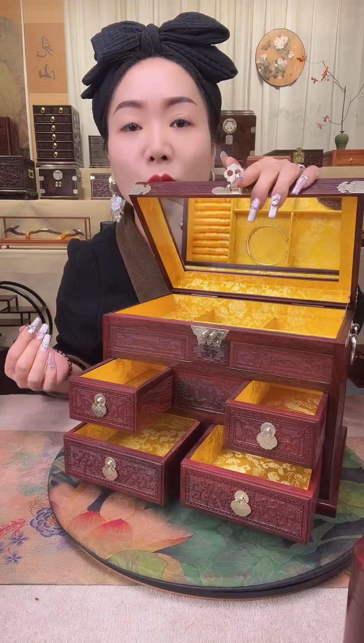 【闪购商品】紫檀木类成套家具紫檀锦上添花云锦首饰盒